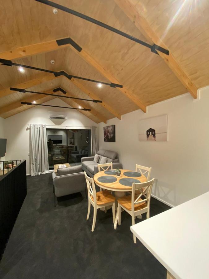 Queenstown Central - Walk To Town - Free Parking - Wifi And Smart Tv - Gym Exterior foto