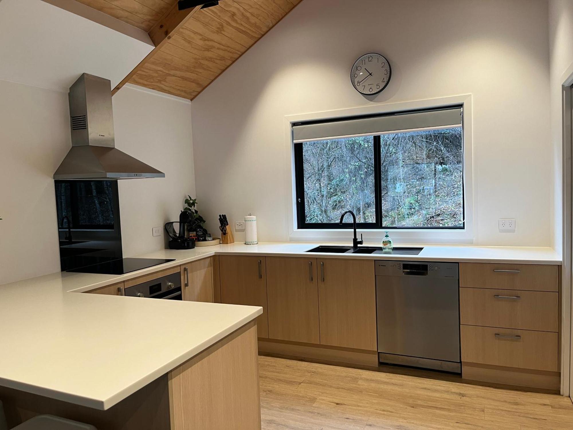 Queenstown Central - Walk To Town - Free Parking - Wifi And Smart Tv - Gym Exterior foto
